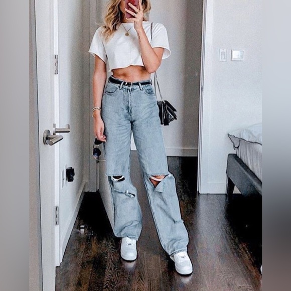 Positive Life Crop Top. Size- L - Picture 7 of 8